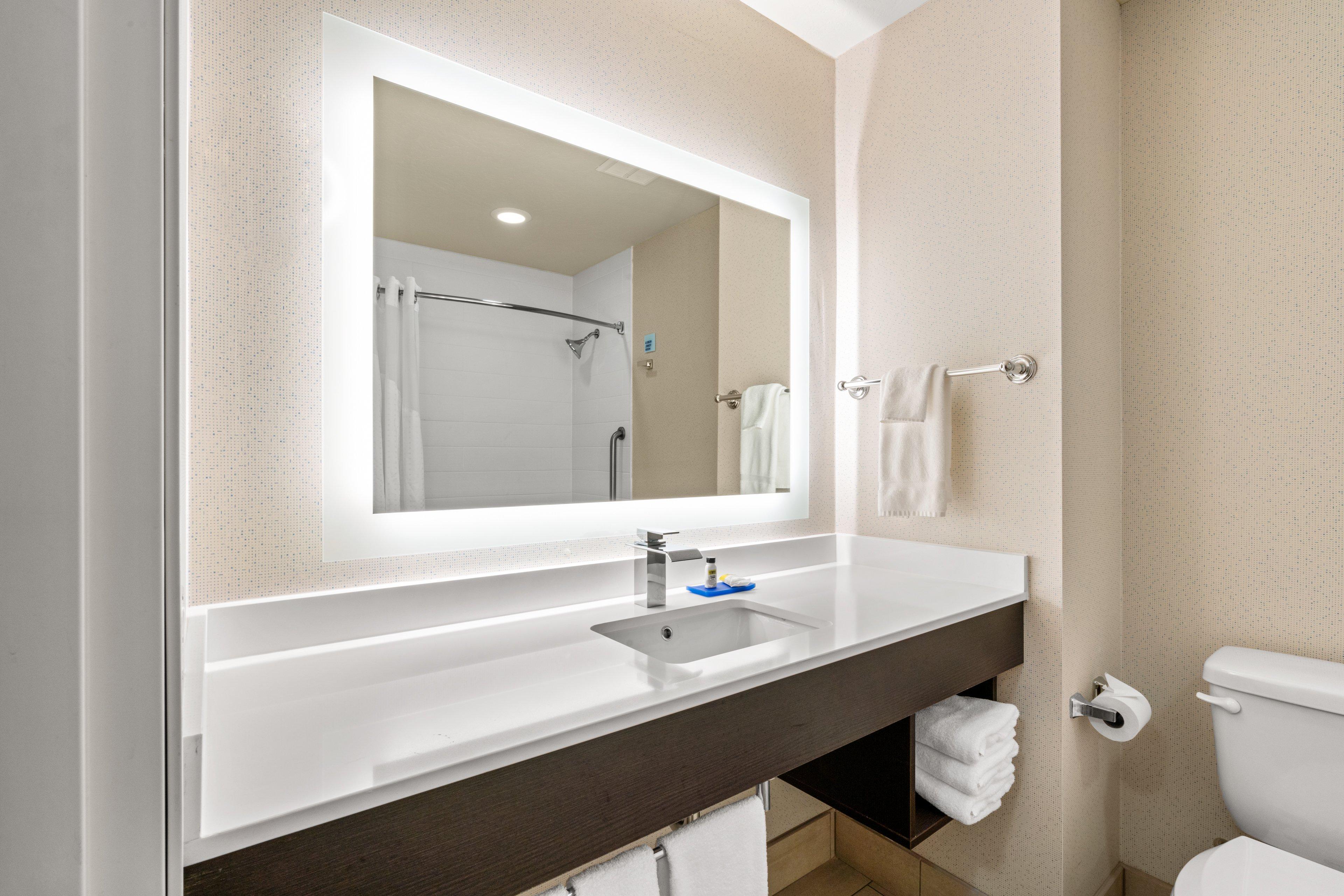 Holiday Inn Express And Suites Klamath Klamath Falls Esterno foto